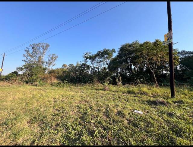 LAND FOR SALE IN PLESSISLAER